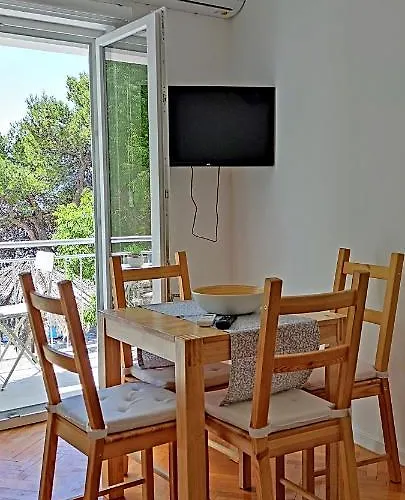 Adriatic Blue View 德尔韦尼克